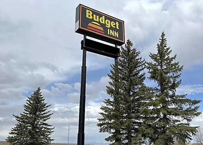 Budget 2* Laramie